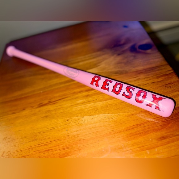 Little Sluggers Boston Red Sox Mini Wood Commemorative Bat Pink & Red - Picture 6 of 8